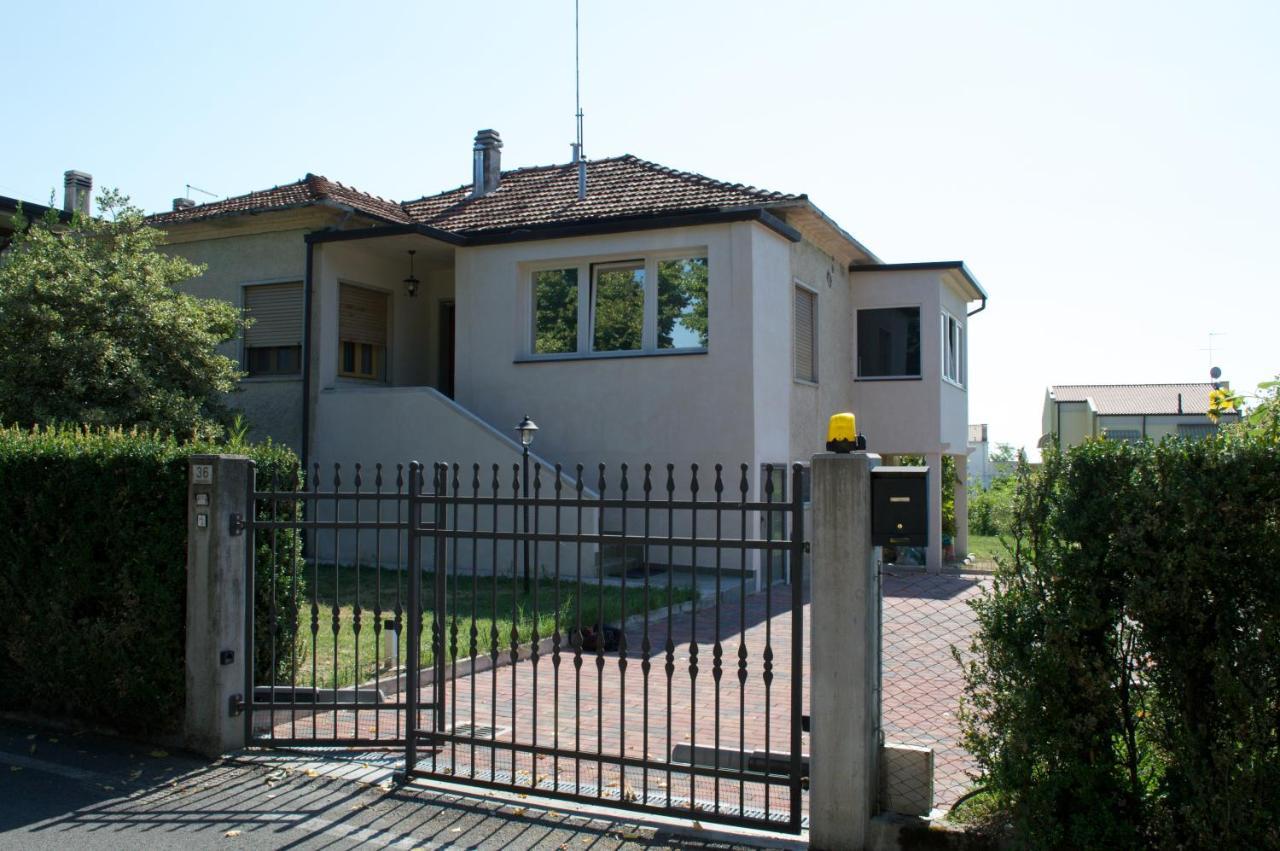 Agrifoglio B&B Nervesa della Battaglia Exteriör bild